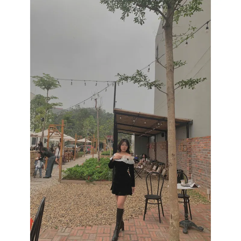 Váy nhung đen trắng 1010227