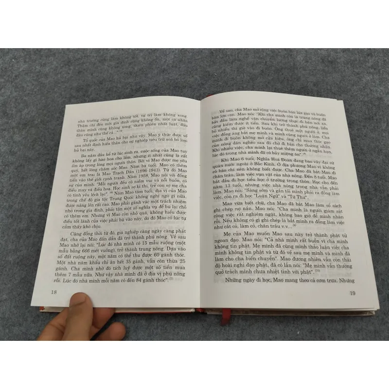 MAO TRẠCH ĐÔNG DƯỚI CON MẮT MỘT HỌC GIẢ NƯỚC NGOÀI 936787