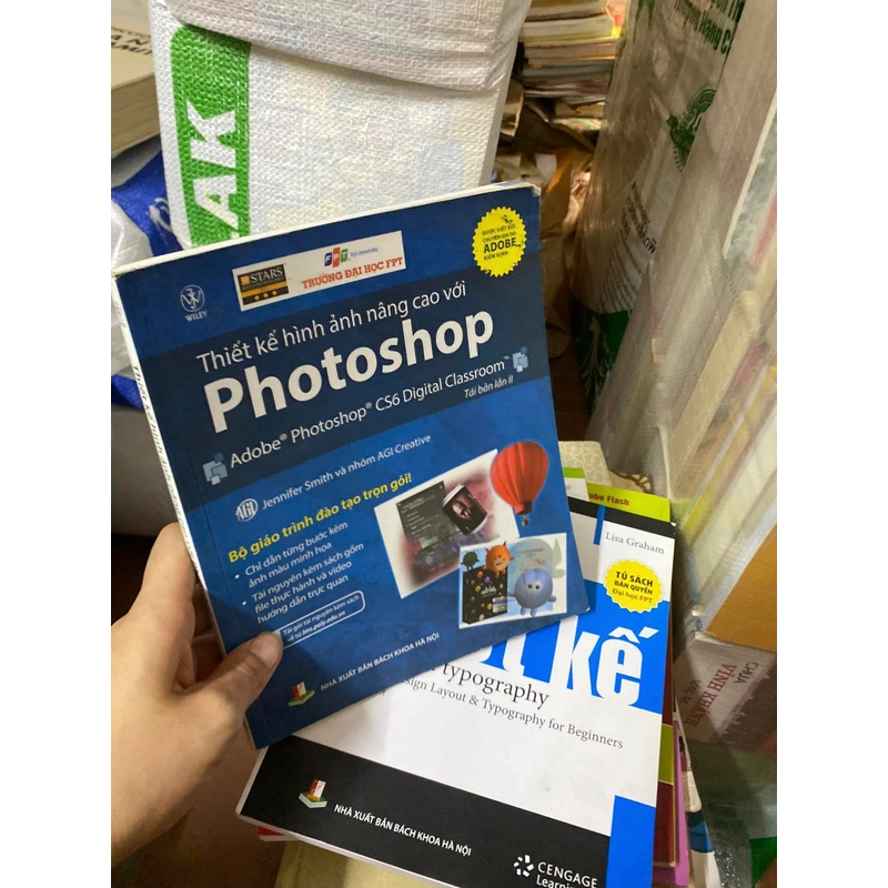 Sách Thiết kế hình ảnh nâng cao với Photoshop 309719