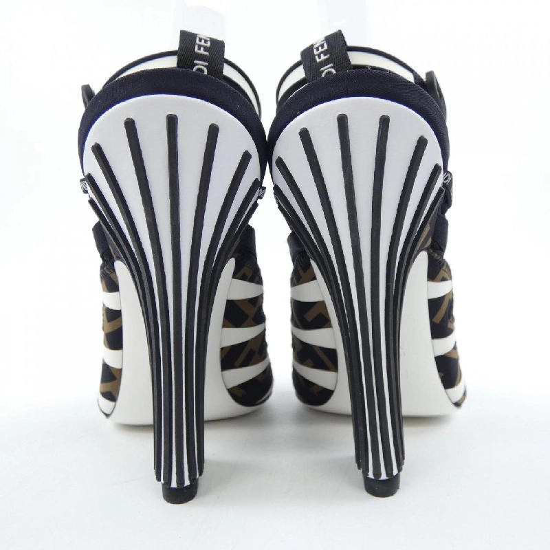 Giày sandal FENDI - Hàng hiệu Authentic 828784