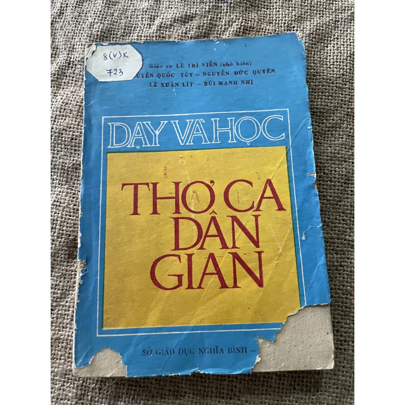 Dạy và học thơ ca dân gian Việt Nam  792184