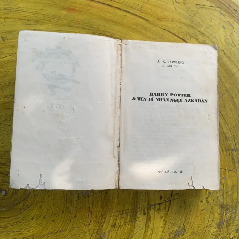 COMBO HARRY POTTER TRỌN BỘ 8 tập - J.K. ROWLING 936542