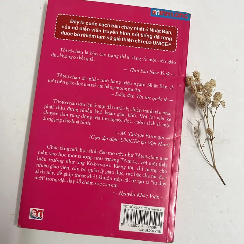 Totto-chan: Cô bé bên cửa sổ - Tetsuko Kuroyanagi 597682