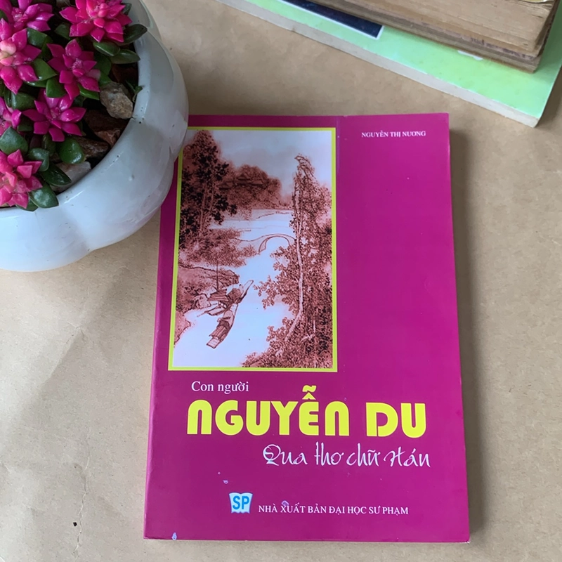 Con người Nguyễn Du qua thơ chữ Hán 386027