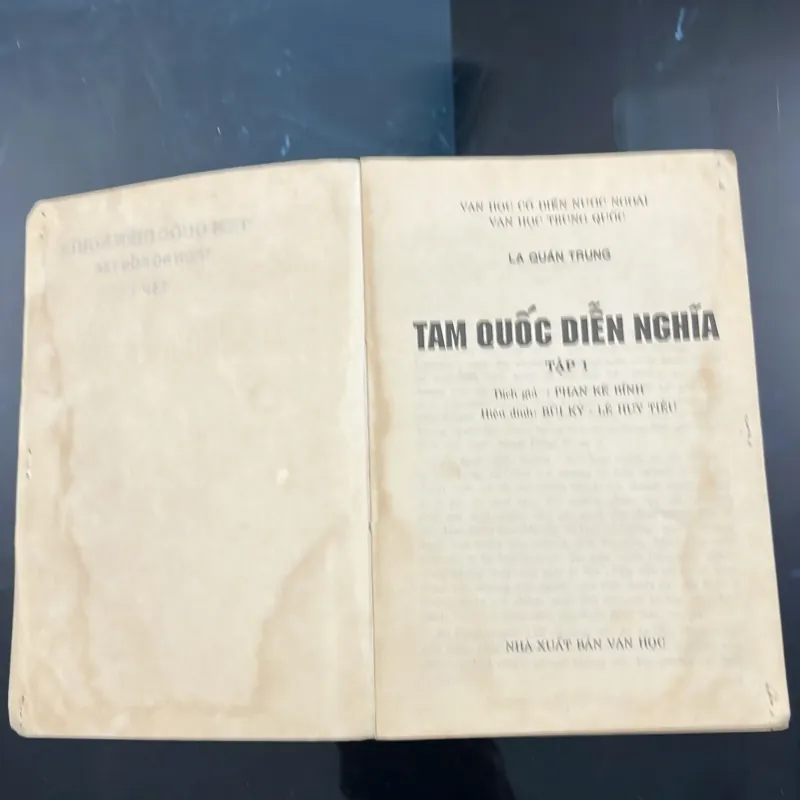 Tam quốc diễn nghĩa  1036260