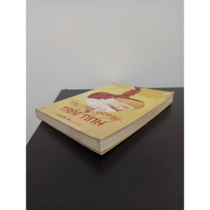 Tủ Sách Văn Học Mỹ - Bạn Cùng Giường Trái Tính (2012) - Jennifer Crusie Mới 80% (ố vàng) HCM.ASB2103 340938