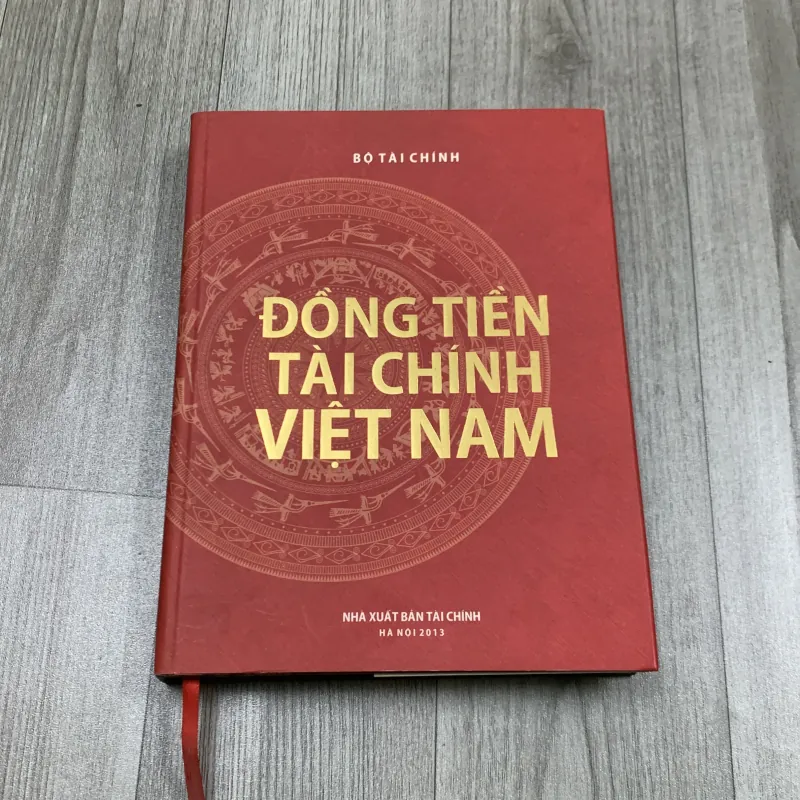 Đồng tiền tài chính việt nam. 8a1 755744