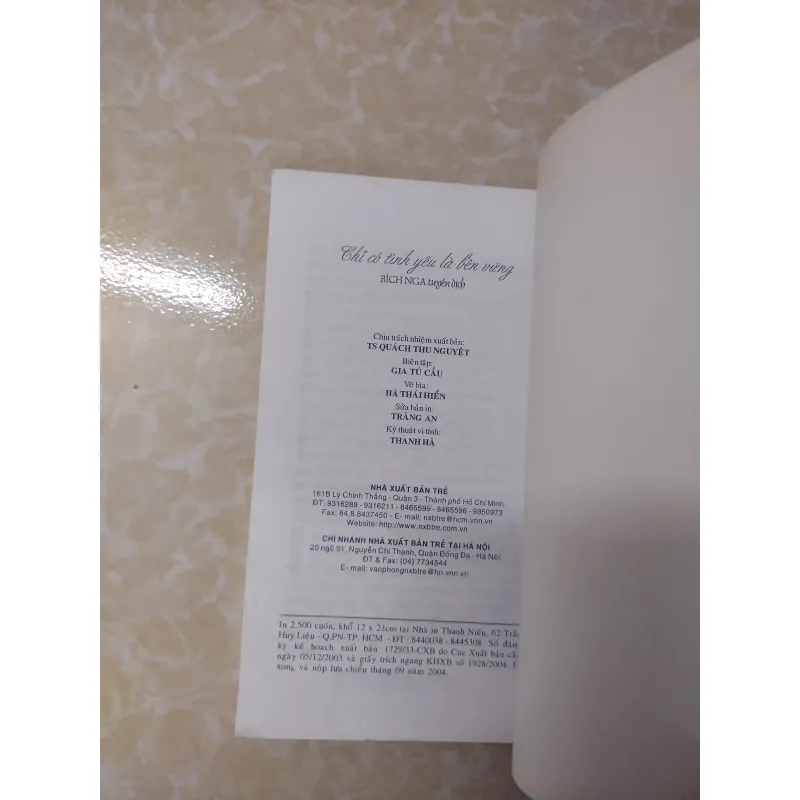 Sách: Chỉ có tình yêu là bền vững - TG: Nhiều tác giả 740539