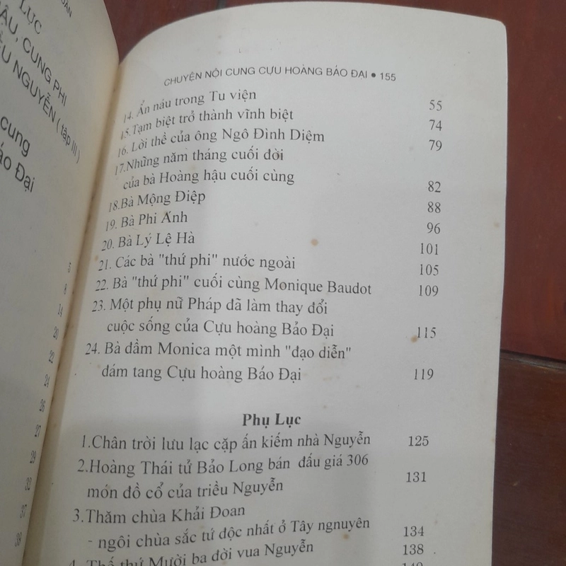 Nguyễn Đắc Xuân - CHUYỆN NỘI CUNG CỰU HOÀNG BẢO ĐẠI 469406