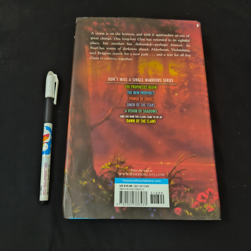Warriors - River of Fire - Erin Hunter [Hardback] - Những chiến binh/Mèo chiến binh 547937