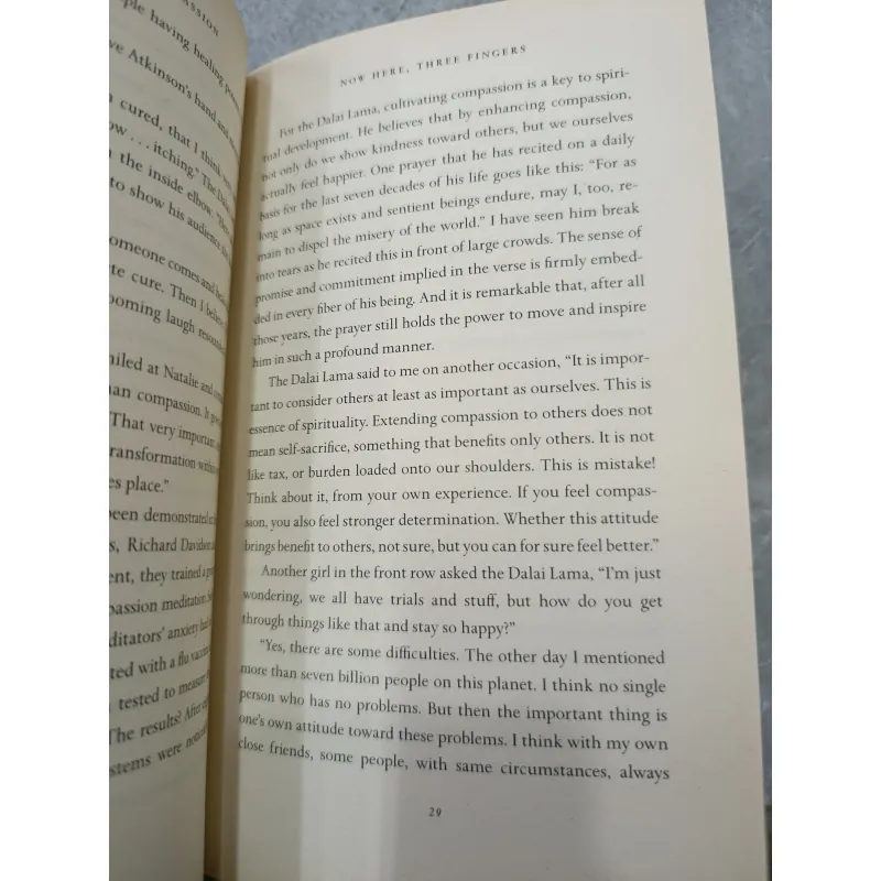 THE WISDOM OF COMPASSION - TRÍ TUỆ CỦA LÒNG THƯƠNG SÓT 560247