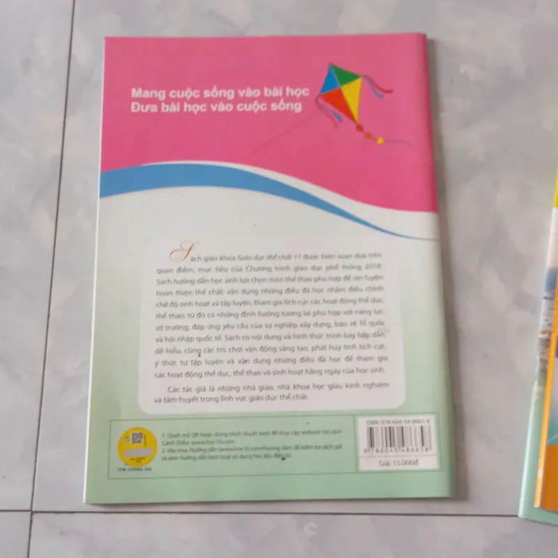 SGK Giáo Dục Thể Chất Bóng Đá Lớp 11-Cánh Diều 563471