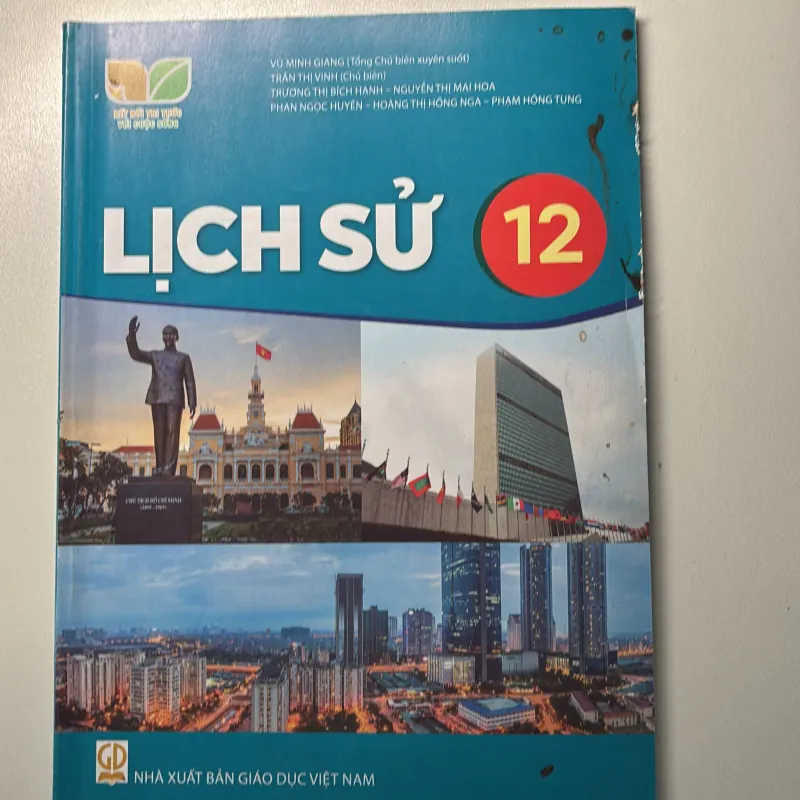 Combo 2 cuốn địa lý 12 và lịch sử 12 ( chân trời sáng tạo ) 977659
