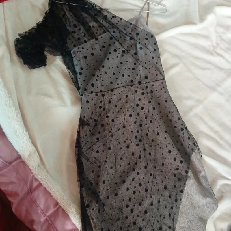 Váy dây lệch vai Kiểu size xs màu xám chấm bi trẻ trung  576390