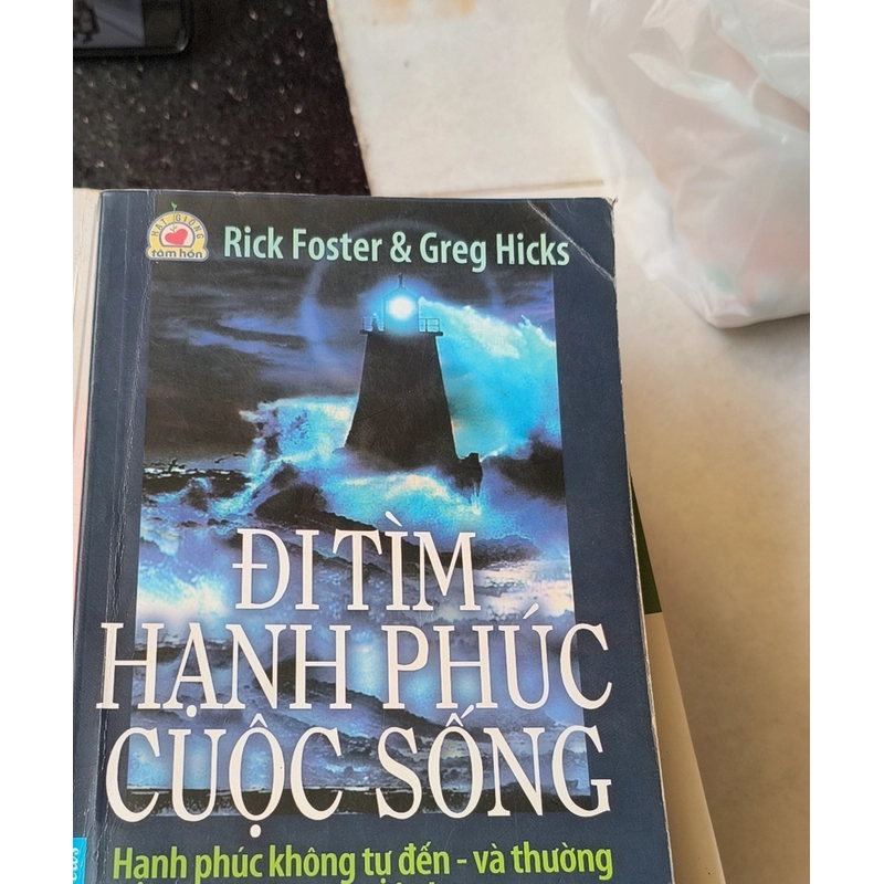 Đi tìm hạnh phúc cuộc sống  404461