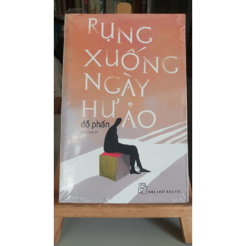Rụng xuống ngày hư ảo- mới 90%,có ố cạnh- Đỗ Phấn [1301] SÁCH VĂN HỌC 370375