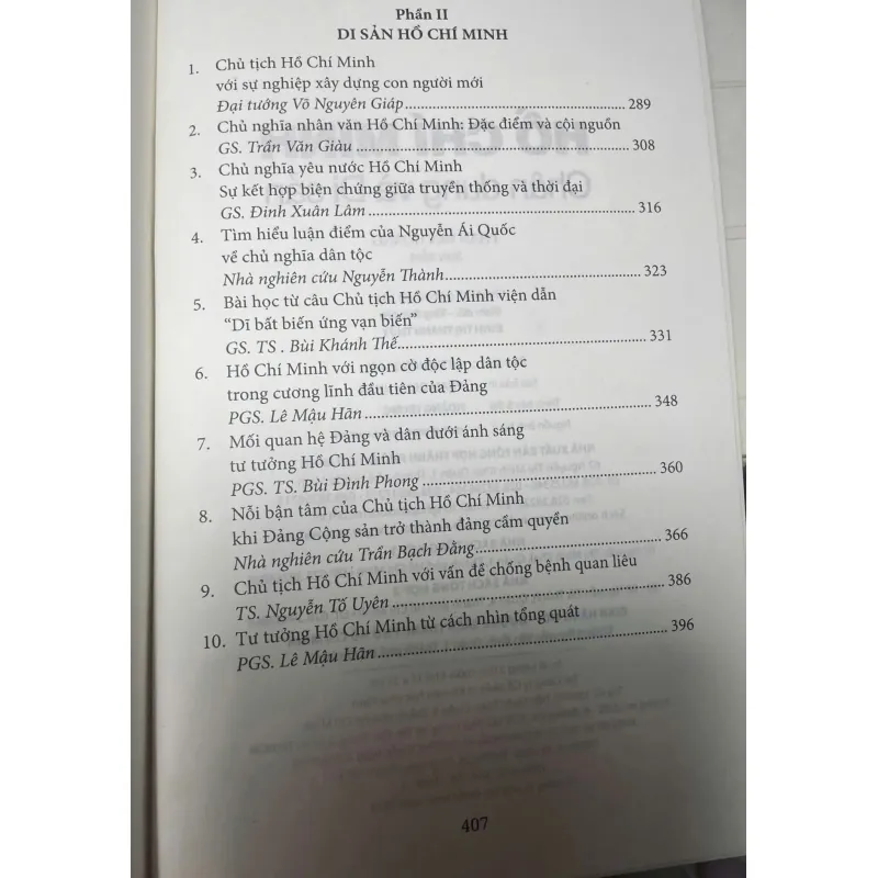 SÁCH HỒ CHÍ MINH CHÂN DUNG VÀ DI SẢN 707748