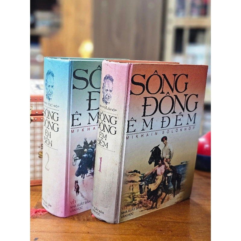 Sông Đông Êm Đềm ( Bìa Cứng 2 Tập ) - Mikhain Sôlôkhôp 120411