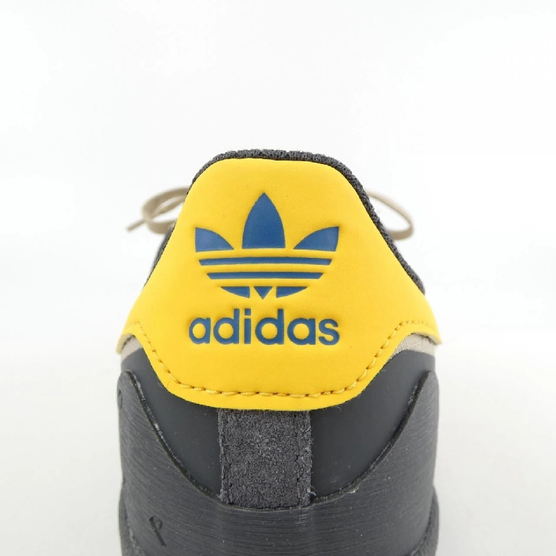 Giày thể thao ADIDAS - Hàng hiệu Authentic 905338