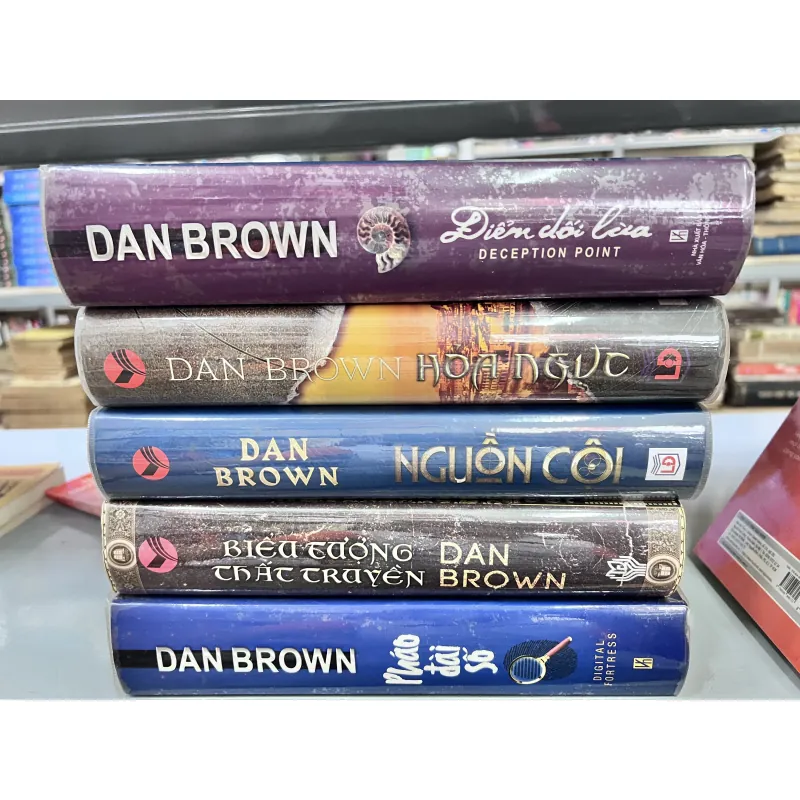 Dan Brown (conbo 5 tựa bìa cứng) 747223