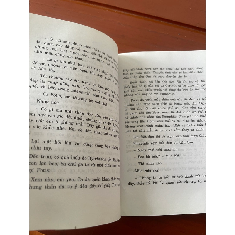 Con lừa vàng Apulzius 547927