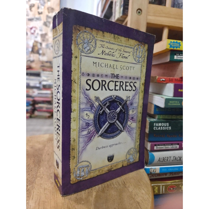 The Alchemyst: The Secrets of the Immortal Nicholas Flamel - Michael Scott 994809