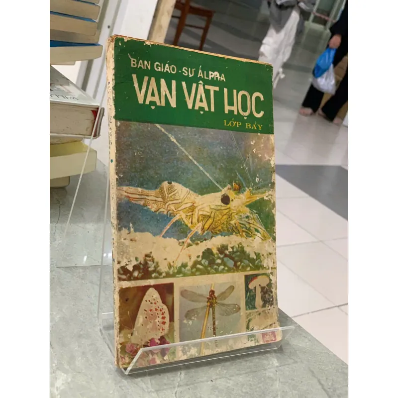 VẠN VẬT HỌC LỚP BẢY - BAN GIÁO SƯ ALPHA 747452