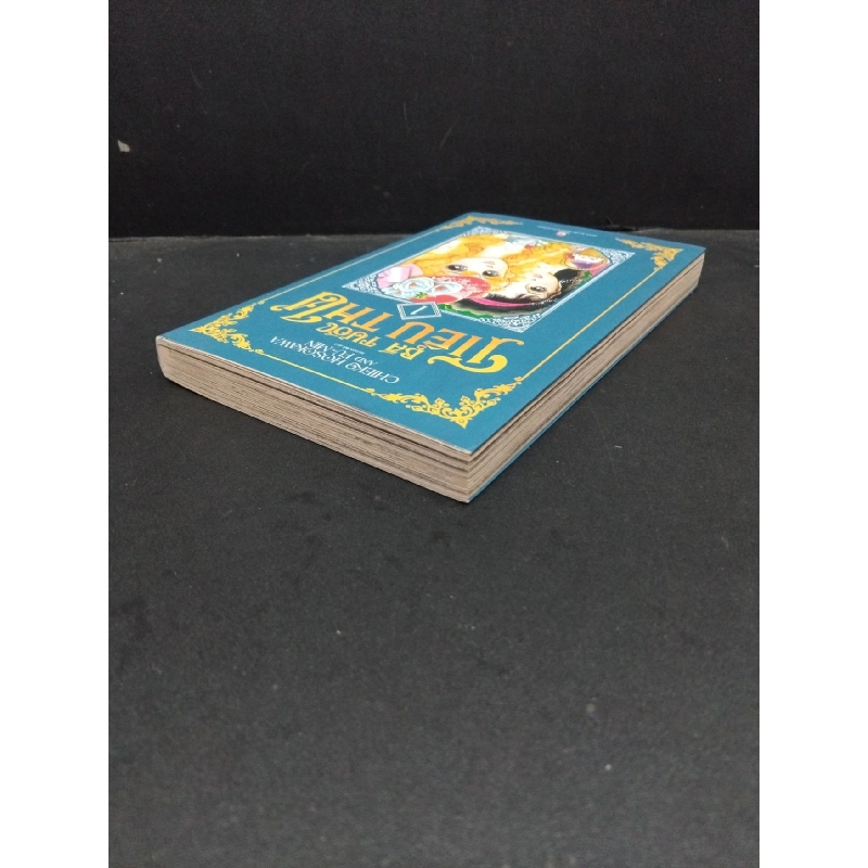 Bá tước tiểu thư tập 1 Chieko Hosokawa & Fu-Min mới 90% ố nhẹ 2022 HCM.ASB0711 917969