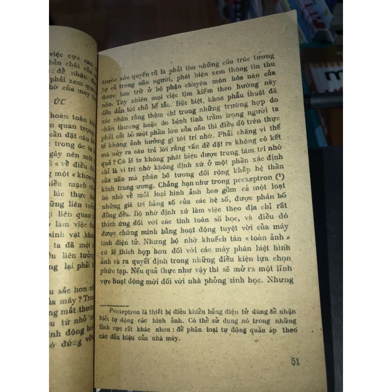 Chiếc gương thần kỳ - V. X. Frolov 928690