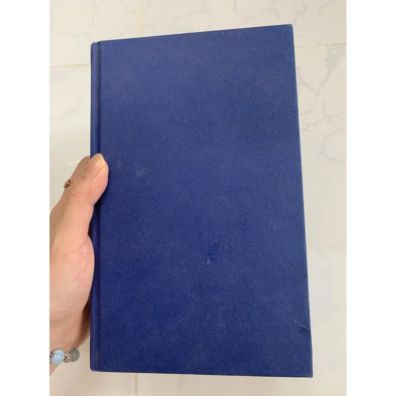 Dear Dolly: On Love, Life And Friendship sách bị MẤT BÌA NGOÀI 716257