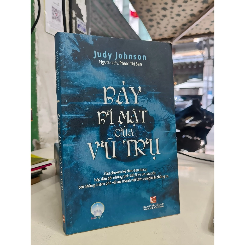 Bảy bí mật của vũ trụ - Judy Johnson 1005773