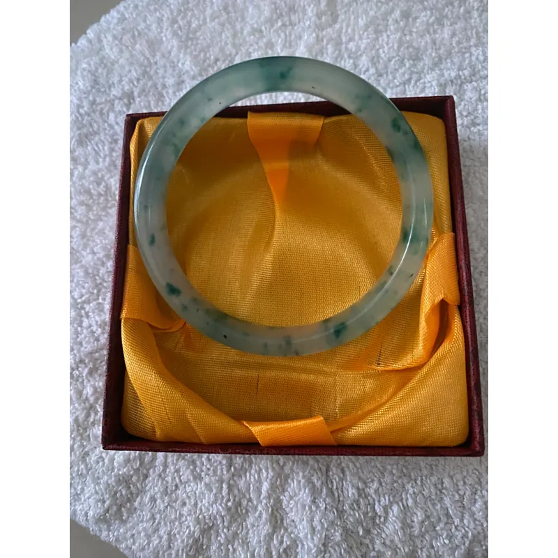 Vòng tay đá xanh băng 591290
