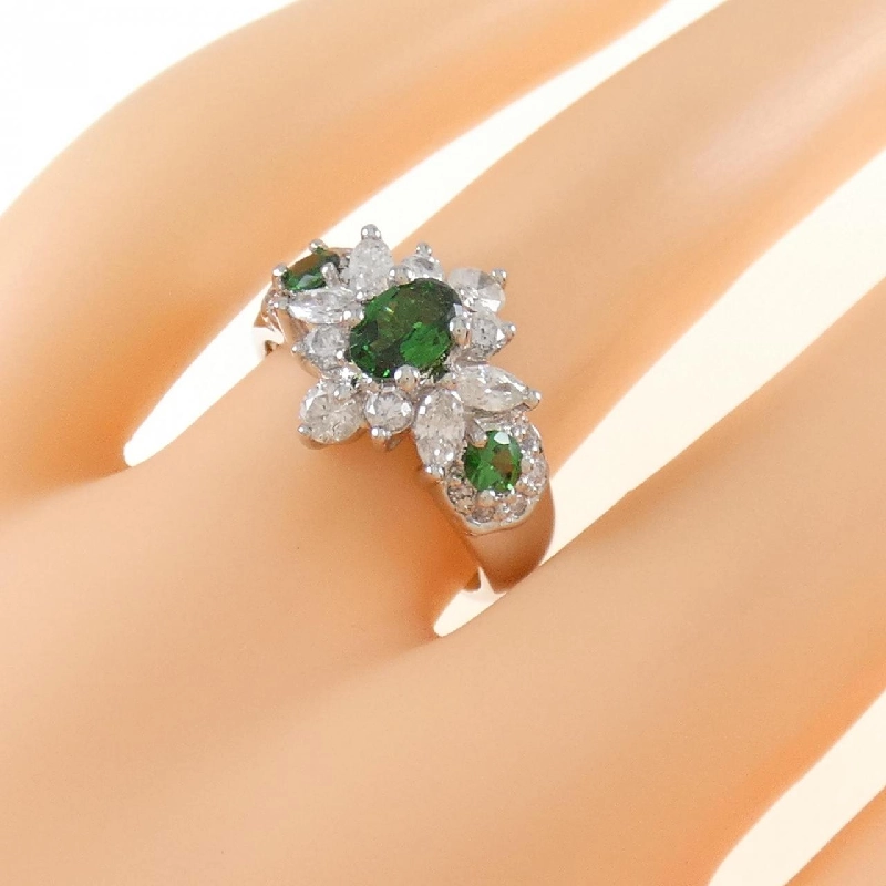 Nhẫn Garnet Xanh PT900 672247