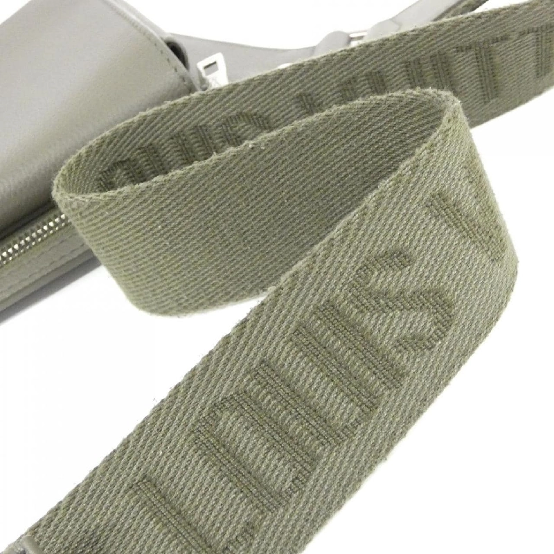 Túi xách chéo Louis Vuitton LV Aerogram Takeoff M21364 - Hàng hiệu Chính hãng 768425