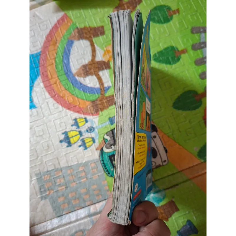 Dog Man: Lord of the Fleas 991168