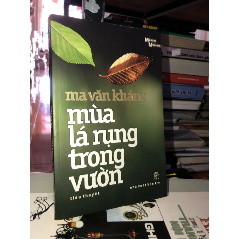 Mùa lá rụng trong vườn - Ma Văn Kháng 1001835