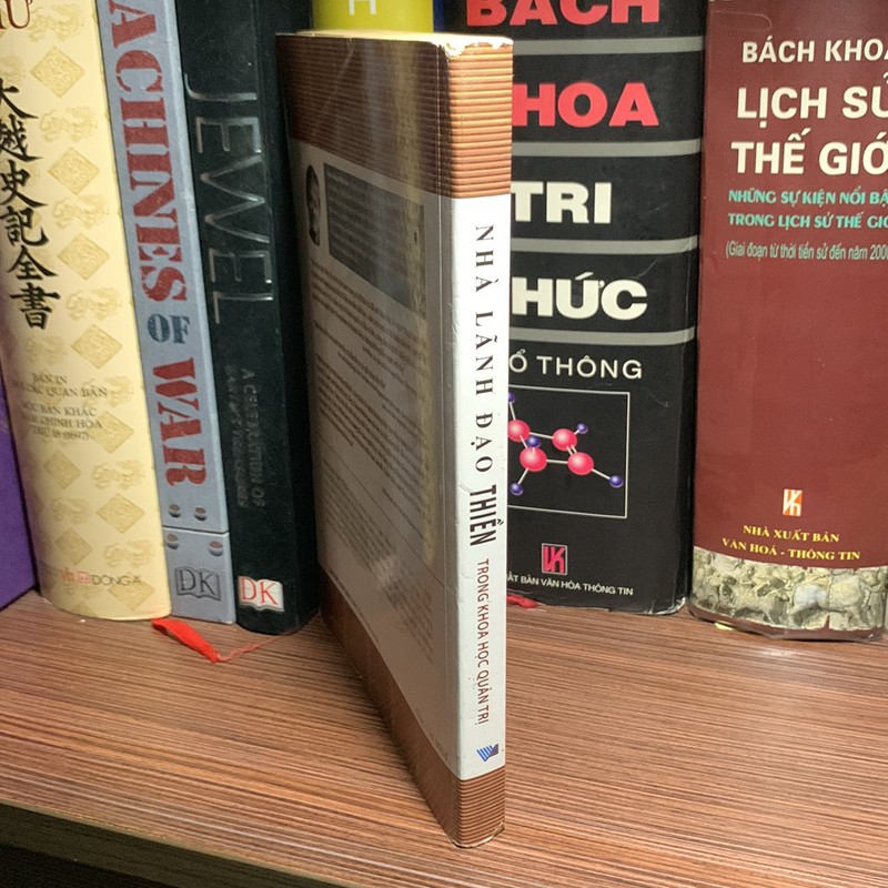 Nhà Lãnh Đạo Thiền-Tác giả	Ginny Whitelaw 186394