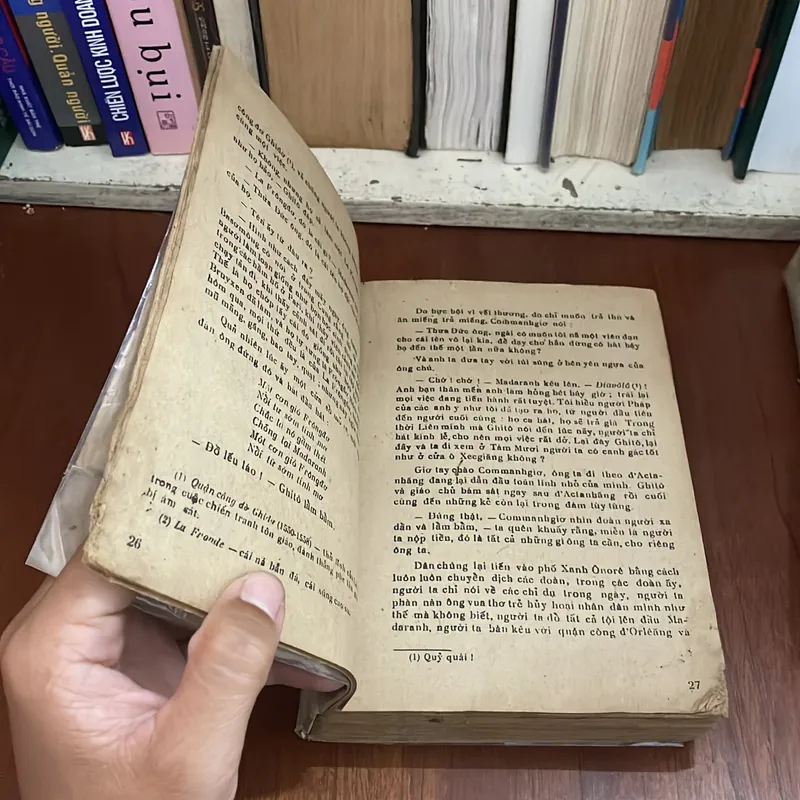 II Sách Xưa: Hai Mươi Năm Sau (Trọn Bộ 3 Cuốn) - ALÊCHXĂNG ĐUYMA - 1987 589109