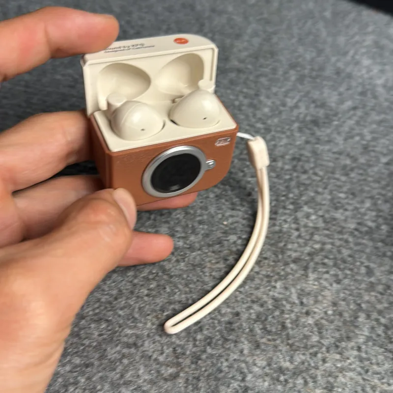 Tai nghe nhét tai không đây  746028