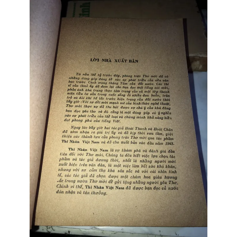 Thi nhân Việt Nam - Hoài Thanh Hoài Chân 991827