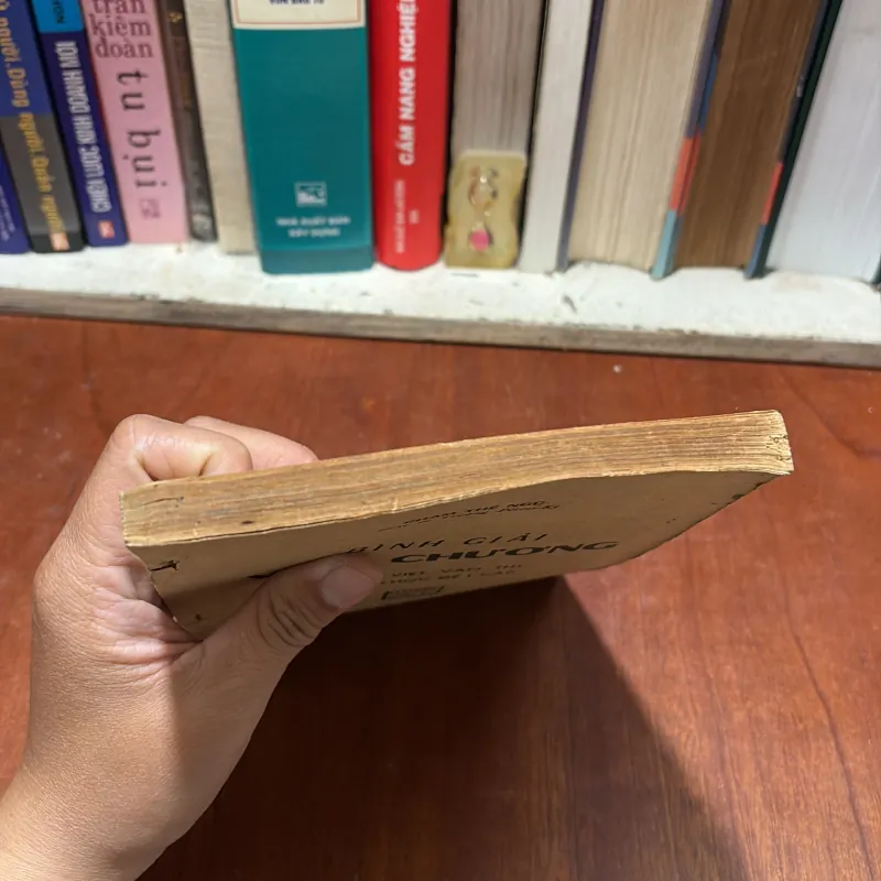 [Thiếu Trang] - II Sách Xưa: Bình Giải Văn Chương - Phạm Thế Ngũ - NXB Nam Sơn 796307