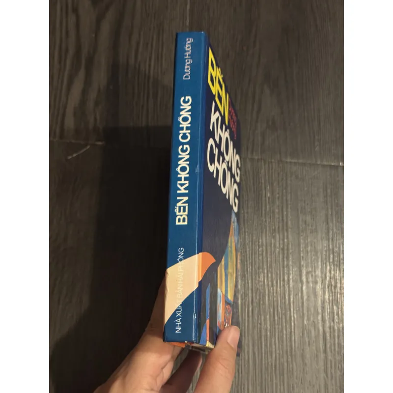 Bến không chồng (bìa cứng) 694739