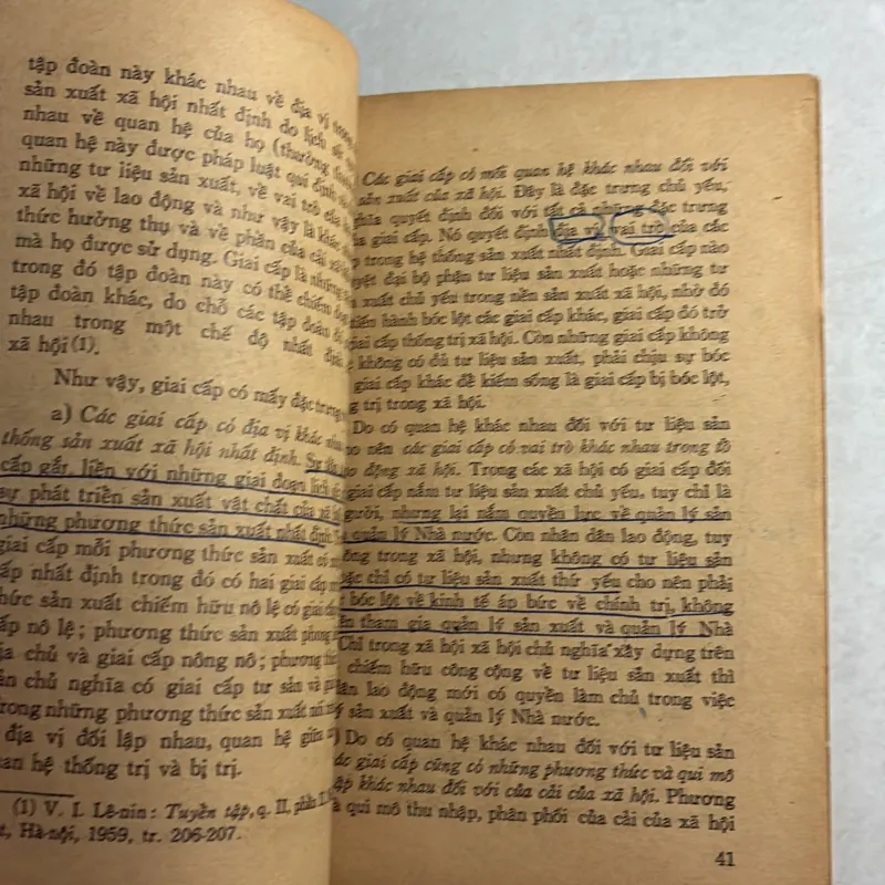 Triết học mác Lênin (Tập 2) - phần duy vật lịch sử - 1976s 800800