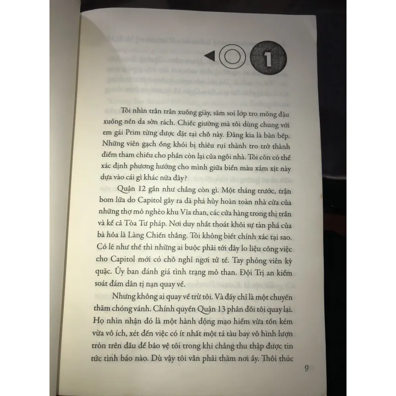 Húng nhại - Suzanne Collins 1027769