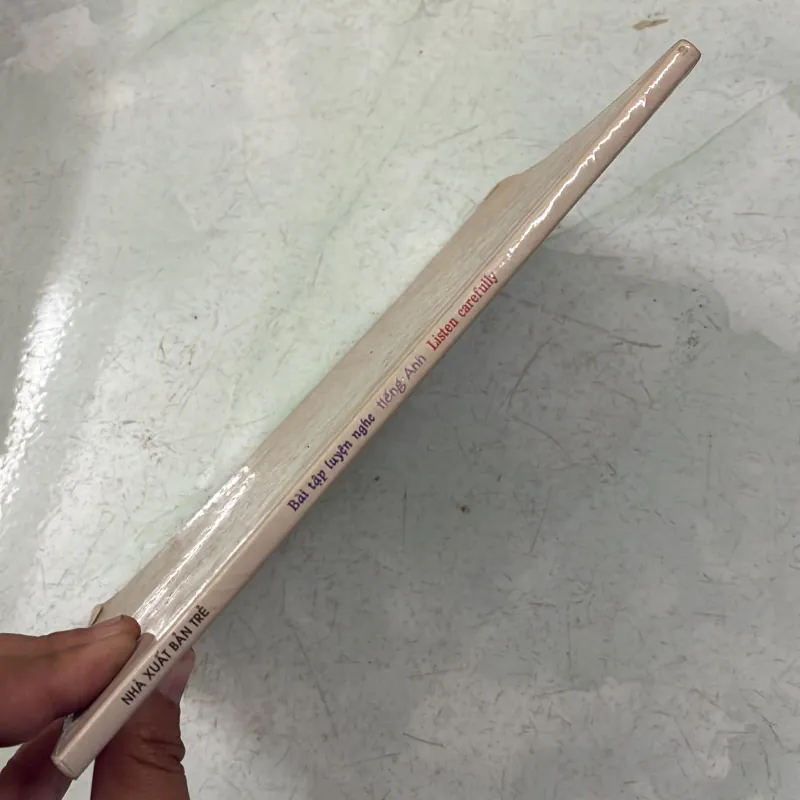 Bài tập luyện nghe Tiếng Anh - Listen Carefully 1005341