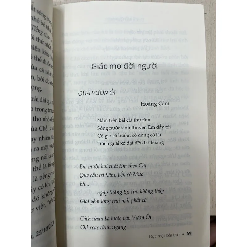 Đọc một bài thơ - Lê Hồ Quang 695512