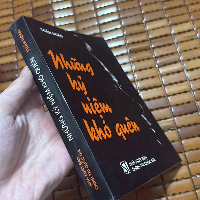 Những kỷ niệm khó quên - Trần Hoàn 523388