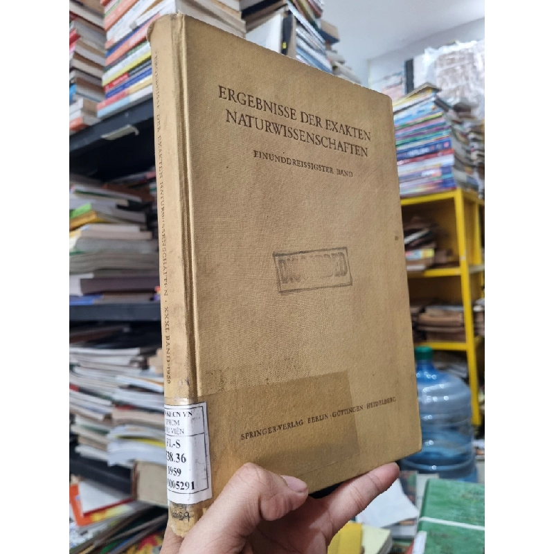 Ergebnisse Der Exakten Naturwissenschaften : Einunddreissigster band 448846