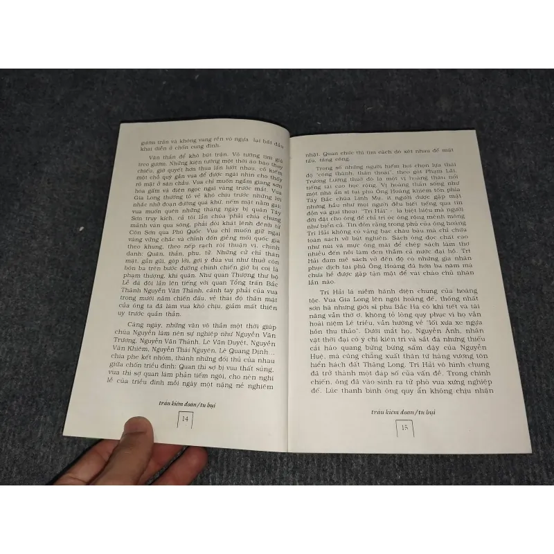 TU BỤI - TRẦN KIÊM ĐOÀN 991073