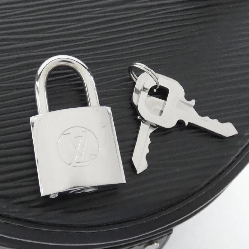 Túi Louis Vuitton Epi Cannes M52226 615287